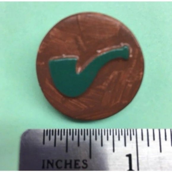 St Patricks Day Pin Brooch Pipe Green Brown Handpainted - Picture 2 of 2